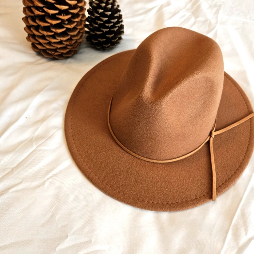 Marcus Adler New York Hat